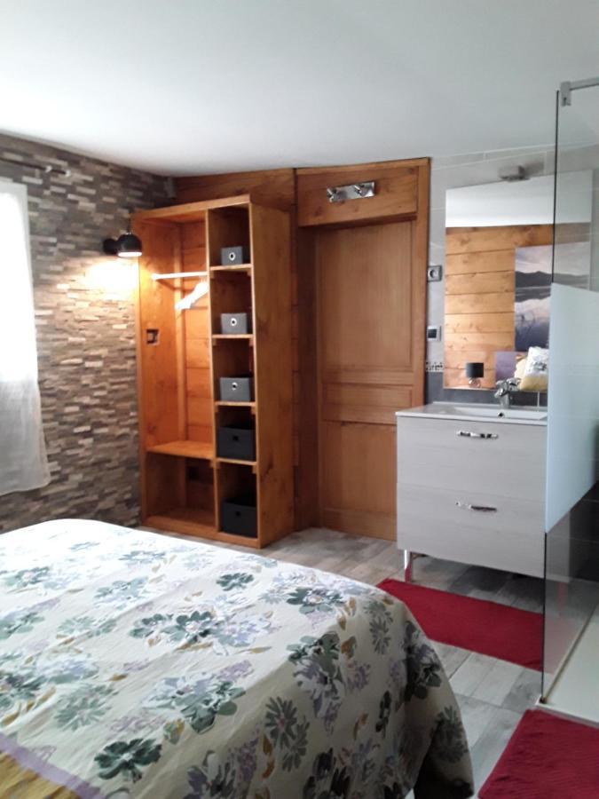 Gite De Haute Saintonge A Crazannes Bagian luar foto