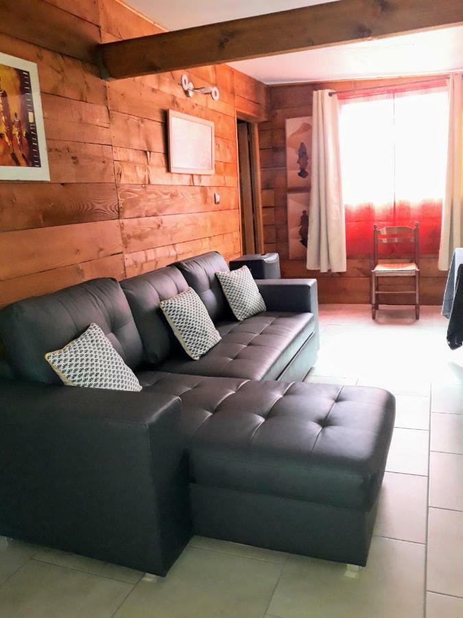 Gite De Haute Saintonge A Crazannes Bagian luar foto
